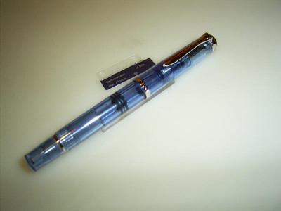 PELIKAN M205 Füllhalter, demo blau  > BEREITS AUSVERKAUFT!
