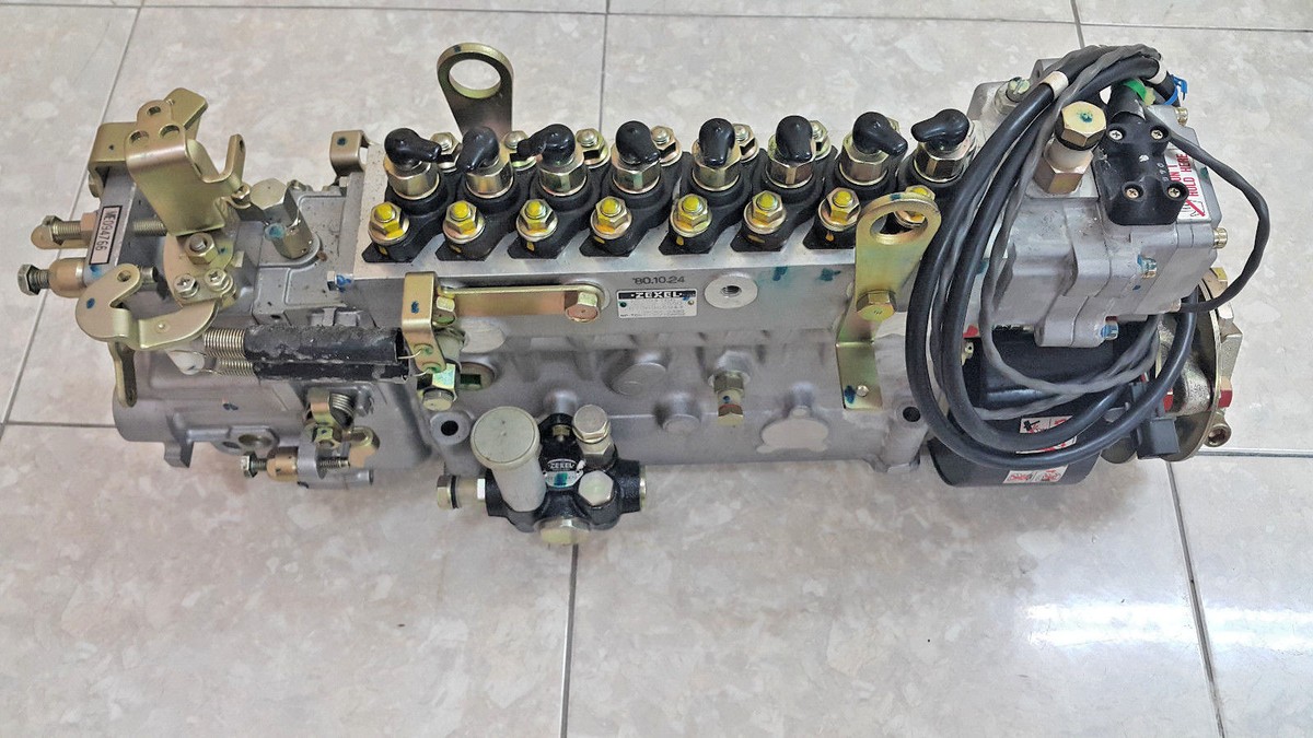 Zexel TICS Fuel Injection Pump 108822-2550 for Mitsubishi 8DC11 Engine ME094766 Zexel TICS Fuel Injection Pump 108822-2550 for Mitsubishi 8DC11 Engine ME094766