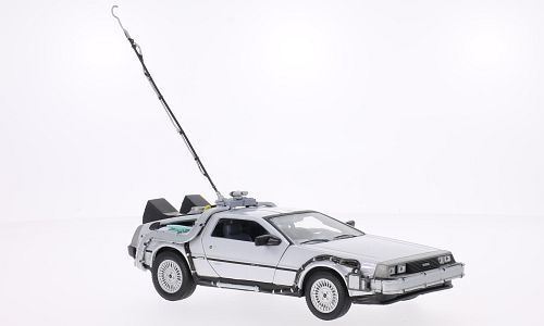 Welly DeLorean scala 1:24 - Ritorno al futuro 1 - Foto 1 di 2
