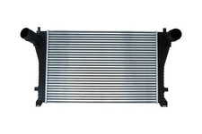 Ladeluftkühler KAMOKA 7750032 für VW GOLF 7 5G1 BQ1 BE1 BE2 PASSAT B8 3G2 CB2 8