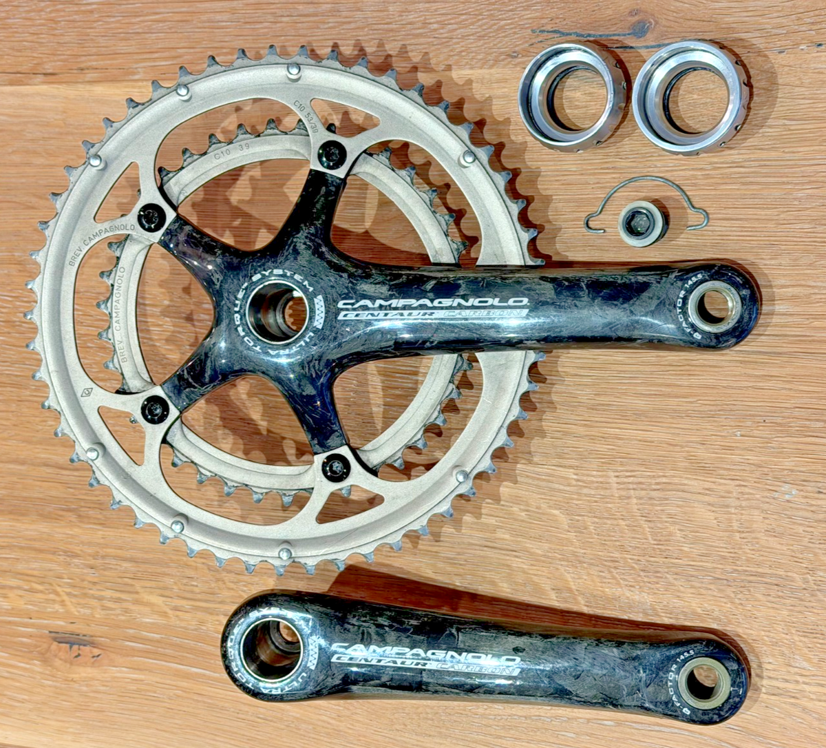 Campagnolo Centaur カーボンクランク 50-34T BB付き Campagnolo Centaur Carbon Ultra-Torque Crankset & bb cups, 172.5mm