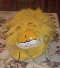 Garfield Stuffed Plush Rare 1981 Vintage Blown Dry Fluffy Hair Dakin Cat by Paws