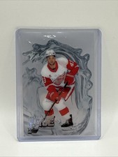 2025-26 Upper Deck Flair Wave of the Future WF-19 Carter Mazur