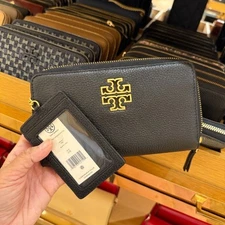 Tory Burch 141004 Pebbled Leather Britten Zip Continental Wallet Black