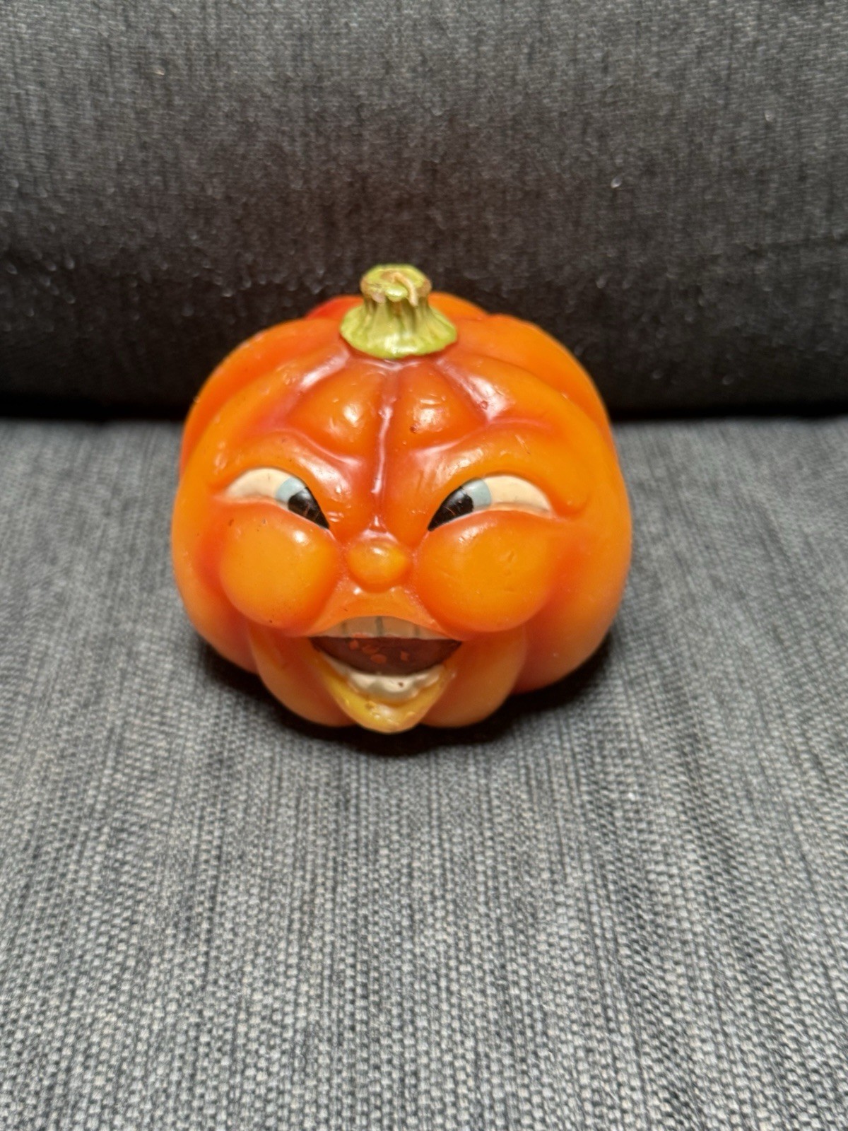 Foto 1 di 9