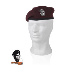 BASCO MILITARE CON FREGIO DEI PARACADUTISTI 9° COL MOSCHIN FOLGORE VINTAGE