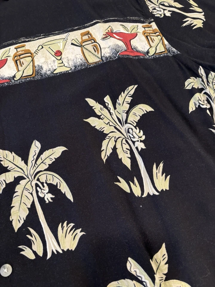 Vtg. Men’s L Pierre Cardin 100% Rayon Hawaiian Shirt SS Retro Drinks Palm Trees - Image 4 of 4
