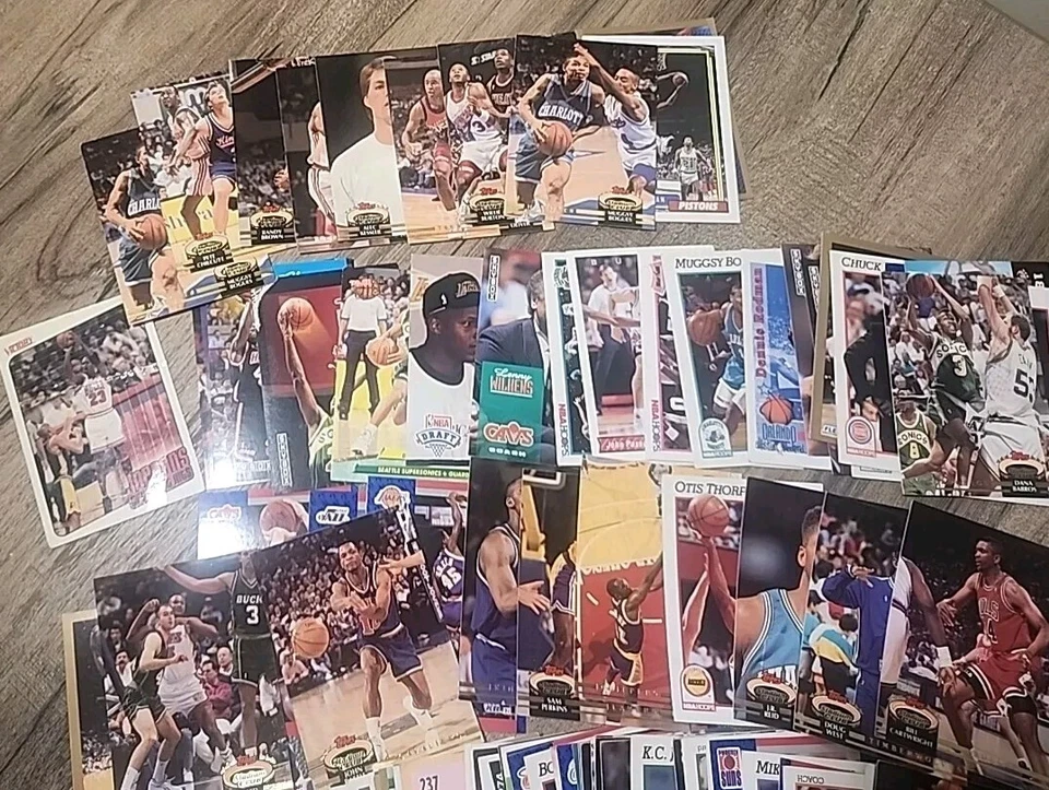Лот из 102 баскетбольных карточек начала 90-х. NBA TOPPS FLEER SKYBOX EX-VG - Изображение 4 из 4