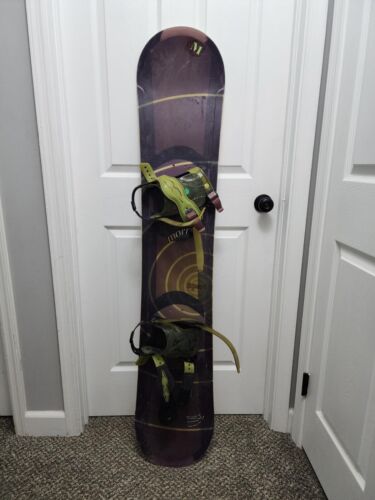 Great Condition Morrow 118cm 52 Inch Deck All-Mountain Snowboard W/ Bindings