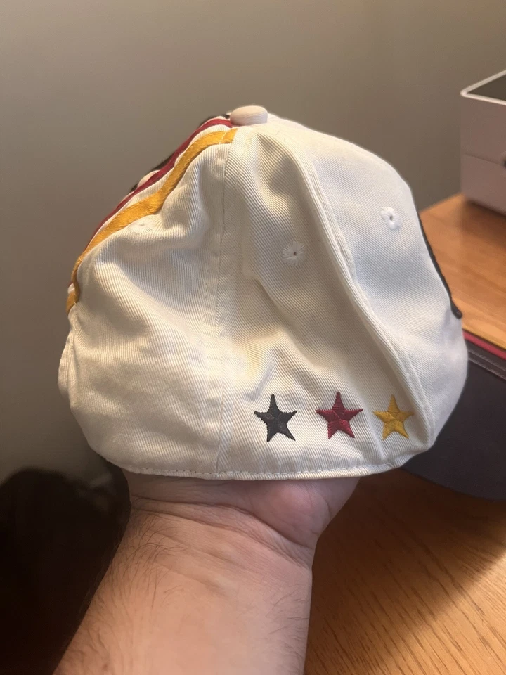 DE COLECCIÓN ADIDAS ALEMANIA 1994 GORRA DE FÚTBOL BLANCA SNAPBACK. USADO Foto 2 de 4