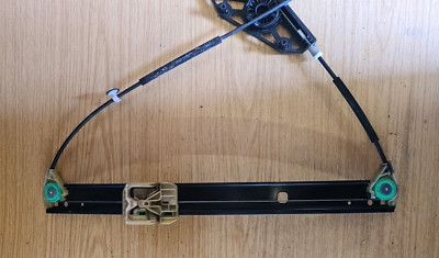 SKODA OCTAVIA MK3 2018 FRONT PASSENGER SIDE WINDOW REGULATOR 5EO837461B