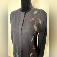 vintage charter club medium black floral hidden button knit sweater cardigan EUC