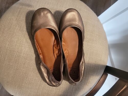 Authentische Lucky Brand Emmie schimmernde Leder-Ballerinas Damengröße 6,5 BRONZEFARBEN