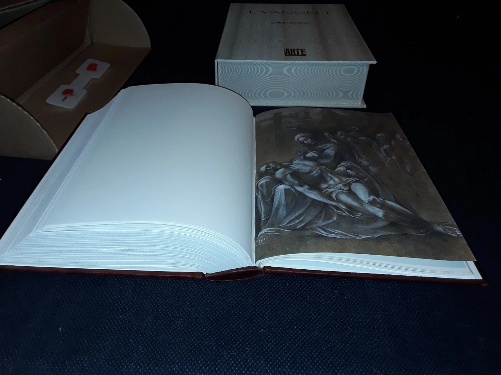 Foto 17 di 24