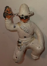 AMERICAN METAL Co Dimestore Original Lead Cowboy Kneeling RARE #AM33