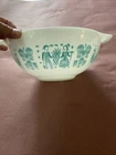 Vintage Pyrex Cinderella  Amish Butterprint #443  2 1/2 Quart Bowl
