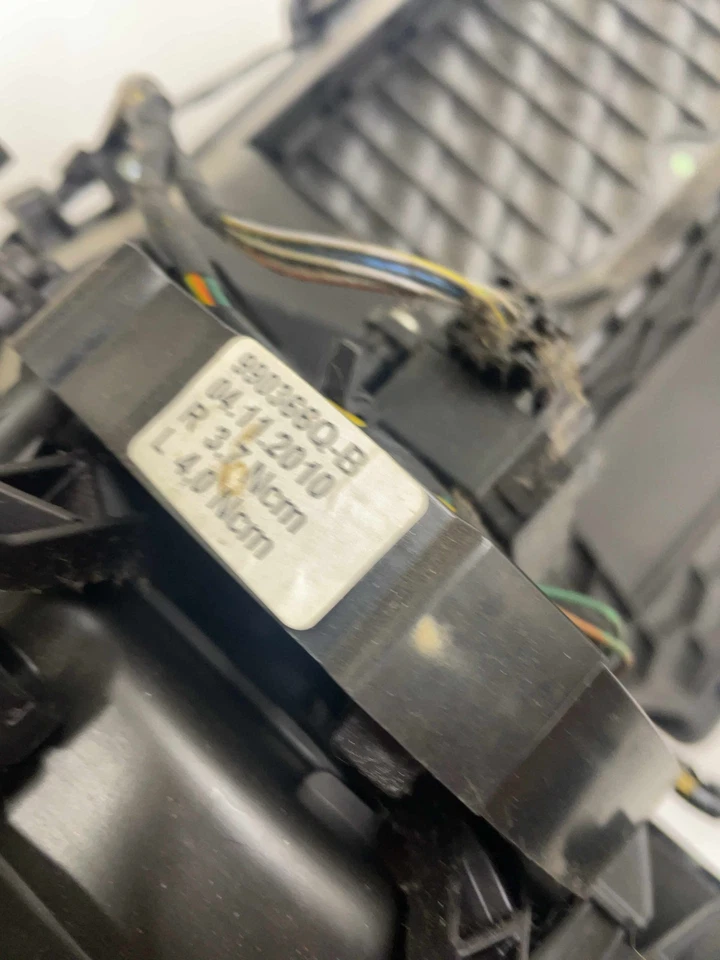 2011 Mini Cooper Countryman Heater Assembly Heater Box Assembly - Image 3 of 4