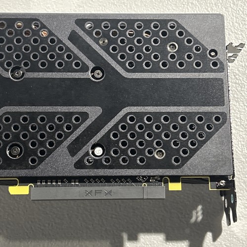 XFX AMD Radeon RX-580P4L 4GB Graphics Card, 3 DISPLAY PORTS, 1 HDMI, 1 DVI - Picture 5 of 6