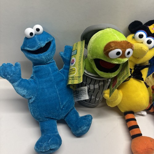 2003 Vintage Sesame Street Nano Plush Lot Of 4- 6-9inches -SMALL - Picture 2 of 7