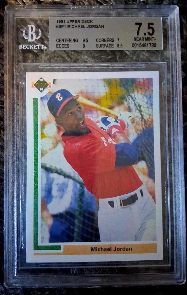 🔥HUGE LOT OF (13) +(2)HIGH END SPORTS CARDS GRADED, JORDAN, BO JACKSON,🔥 - Image 2 of 4