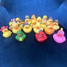 Lot 20 Rubber Ducks Jeep Ducking/carnival Games/ Bath Tub Kids Toys