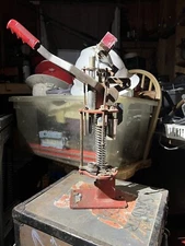 MEC 650N 12 Gauge Shotshell Progressive Reloading Press Works 6 SHELLS AT ONCE