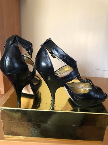 Mimco Black chain reaction heels - Picture 2 of 5