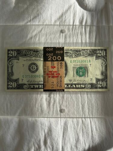 1969 A $20 FRN Super Gem CU original bank strap pack of 10 Chicago District