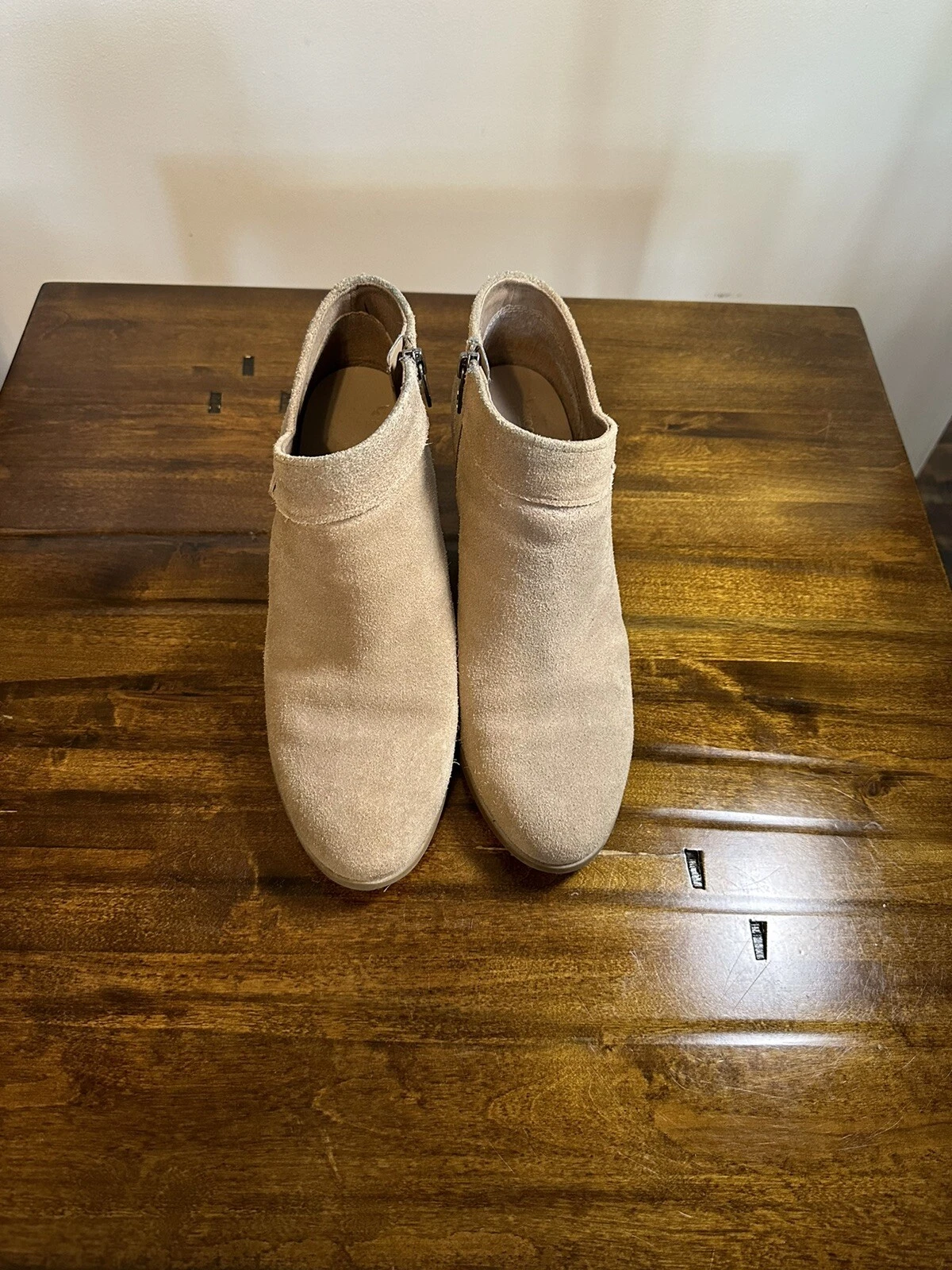 Stivaletti Kookaburra By Ugg scamosciati marroni con tacco 2"