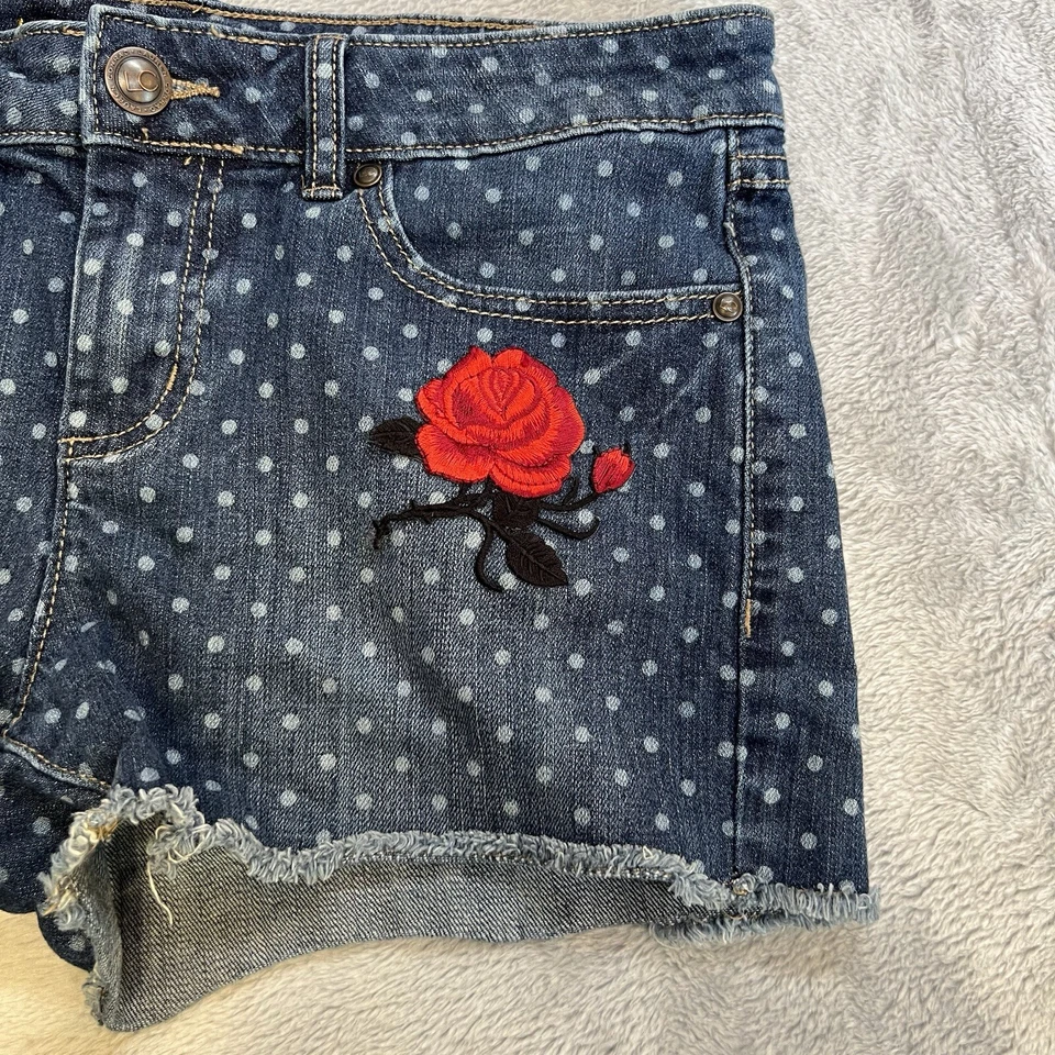 LC Lauren Conrad Embroidered Denim Shorts Women’s Size 8 Lipstick Rose Polka Dot - Image 2 of 4