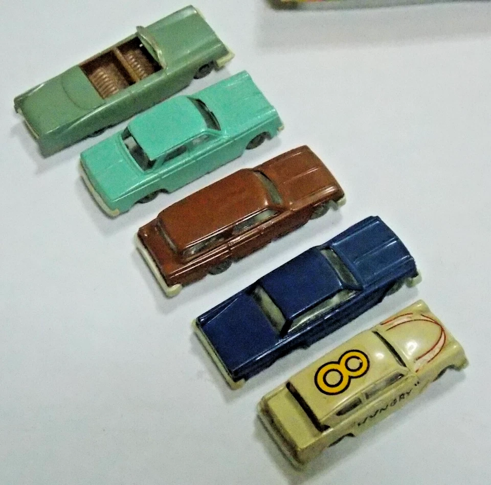 Vintage INGAP 5 Plastic Toy Cars ITALY in Original Box - Image 2 of 4