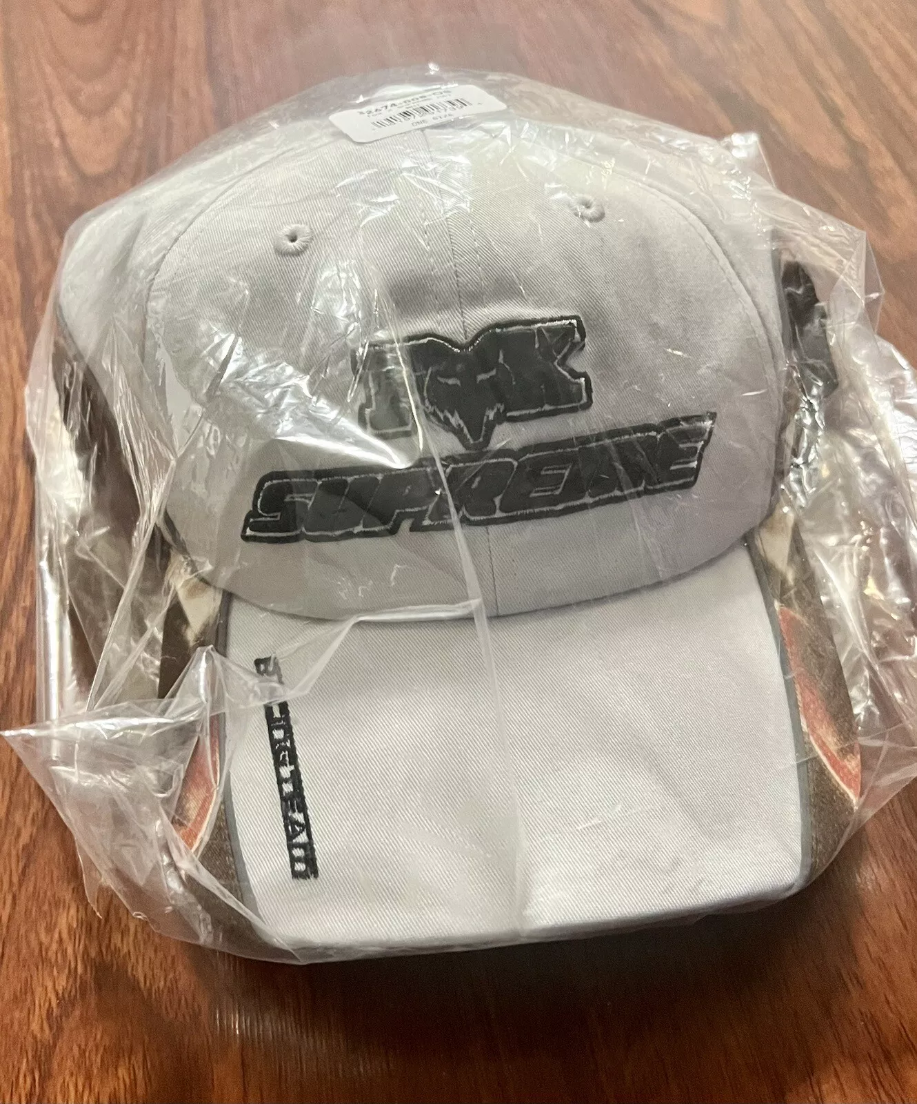 Chapeau casquette Supreme Fox Racing 6 panneaux blanc FW23 tout neuf !