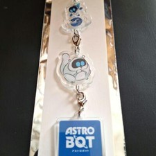Sony Playstation5 PS5 Astro Bot Pre-Order Bonus Acrylic Key Ring Limited Japan