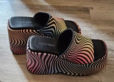 Current Mood Rainbow Platform Slides (Size 8)