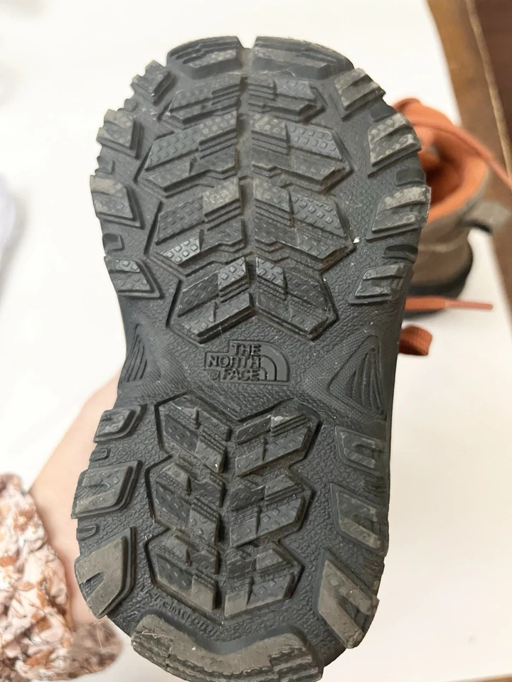 The North Face Youth Size 10 Chilkat Lace II Winter Boots Tan Orange Snow Hiking - Image 4 of 4