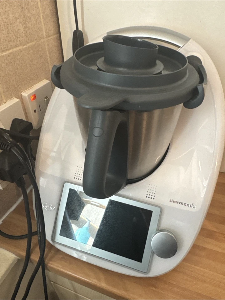 Vorwerk Thermomix TM5 Food Processor - White