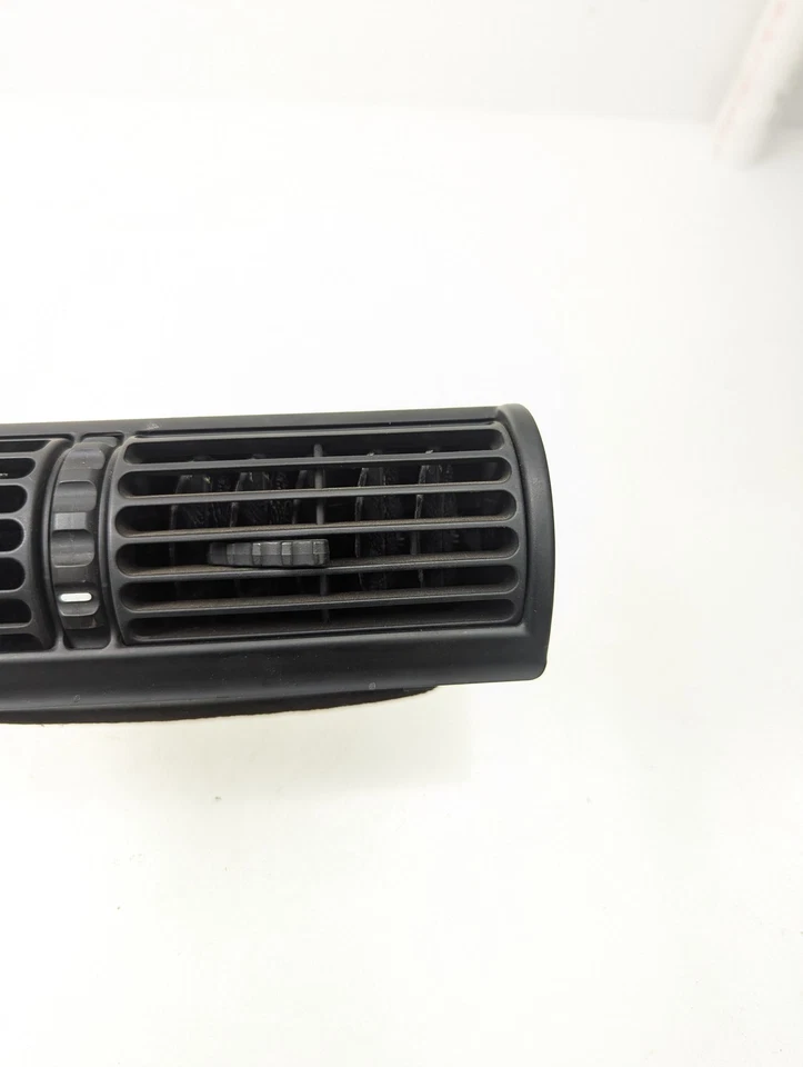 95 96 97 98 99 BMW 318ti tablero central ventilación salida de aire fresco OEM 64-22-8-390-216 t Foto 4 de 4