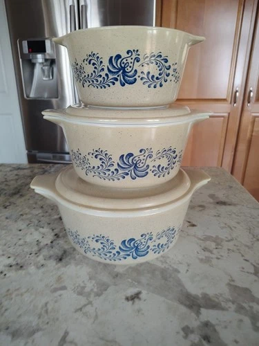 Vtg Lot 3 Pyrex Homestead Casserole Bowls 473 474 476 Solid Matching Lids (2)
