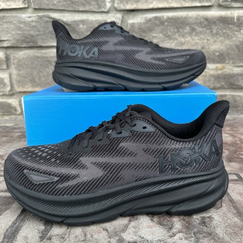Hoka One One Clifton 9 Herrenschuhe "Triple Black" 1127895-BBLC Größe 11 D