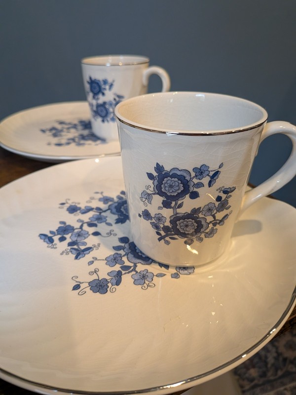 Lot 4 Enoch Wedgwood (Tunstall Ltd) ROYAL BLUE Ironstone Cup & Snack Plates