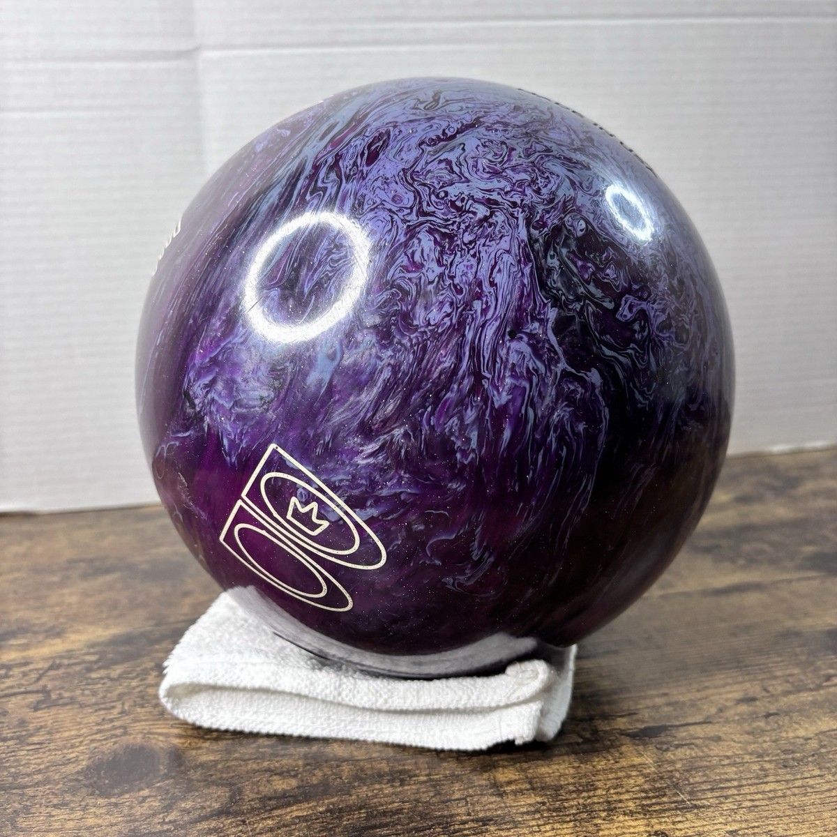 Brunswick Groove Dynamic Reactive 13lb 12oz Bowling Ball Purple