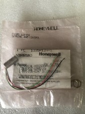 Honeywell 103SR12A-1, Magnetic Hall Effect Switch, Open Collector with wire lead