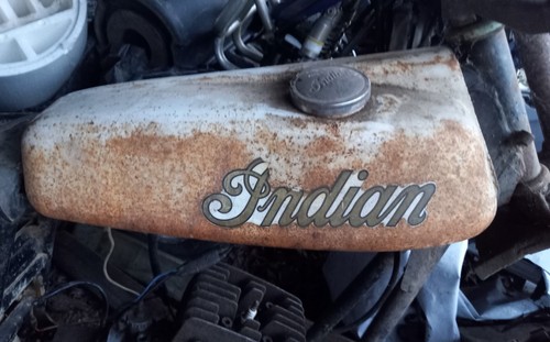 Indian Motorcycle Vintage price negotiable it’s all there would be a good projec