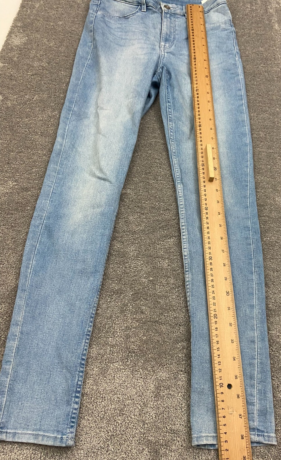 H&M divided women's jeans skinny size 10 zip up mid rise W28-30 in leg 28 thumbnail 2