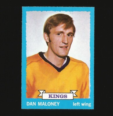 1973-74 Topps Hockey Card Number 32 Dan Maloney LA Los Angeles Kings #32