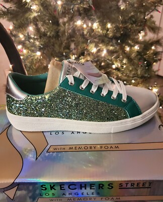 Sketchers Woman's Memory Foam Sneaker Green Sparkle Size 7