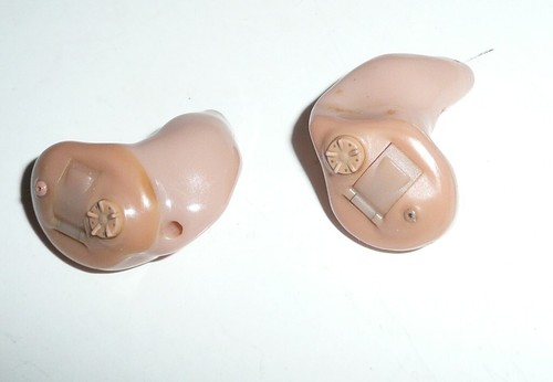 (2) Marcon Hearing Aids Hearing Aid Battery Powered - Left & right