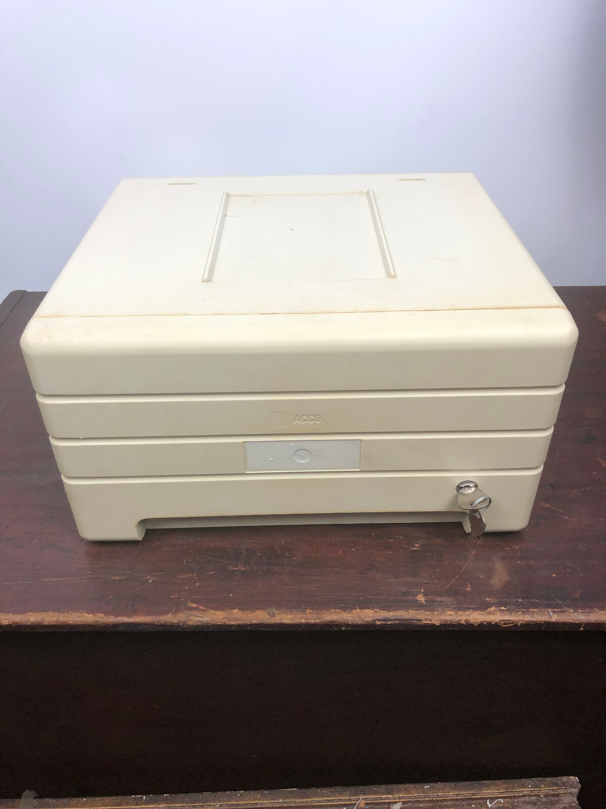 ACCO Floppy Disk Locking Storage Box w/ Keys-image