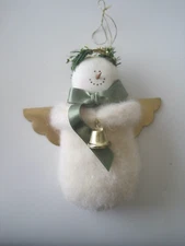 HEARTS & IVY SNOWMAN Wool Cardboard Wings 4" #1