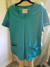Skechers by Barco Women's Scrub Set Size Lge top  Med bottom,Teal Green.